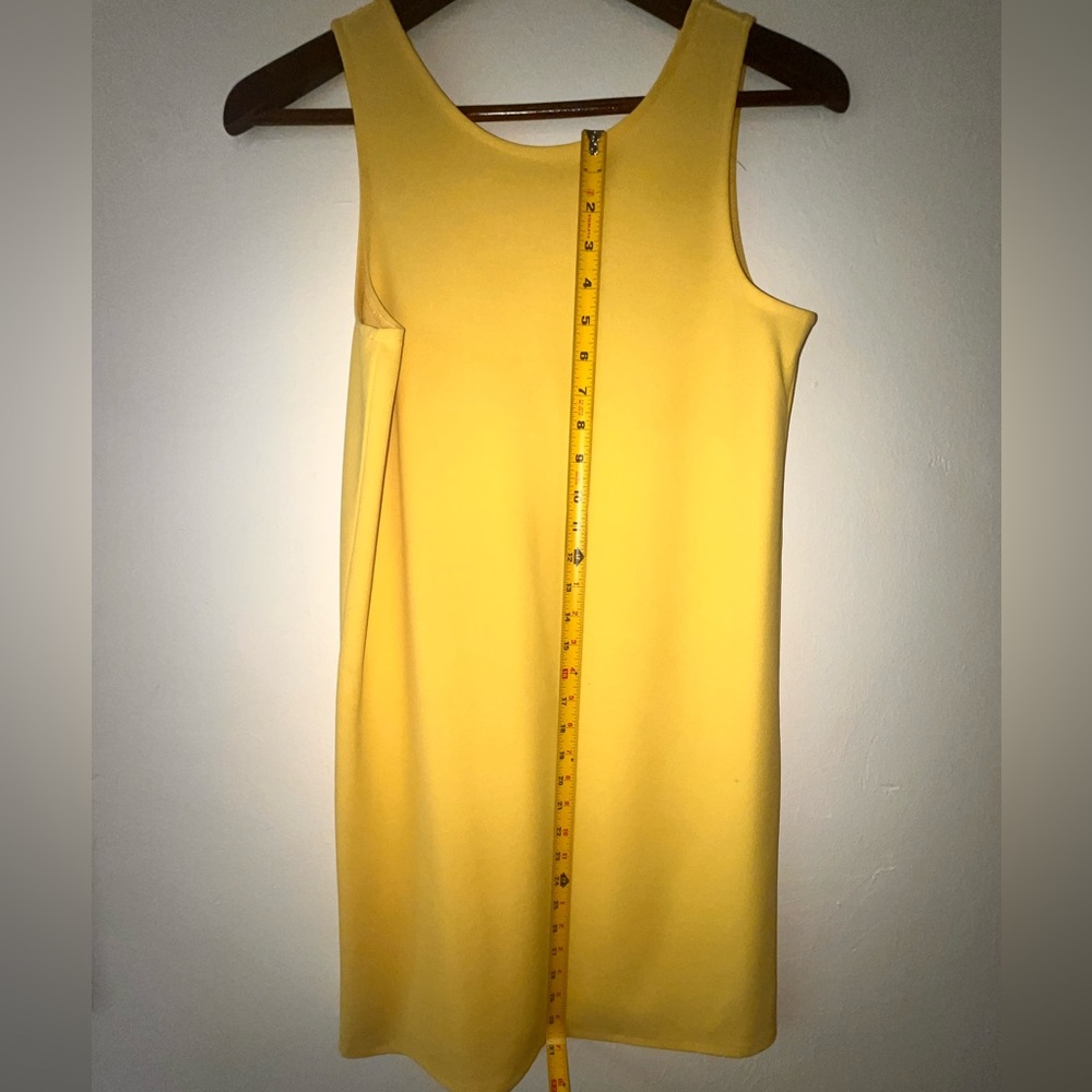 Mango yellow back vent dress size XS (feels like an S) - Picture 3 of 12
